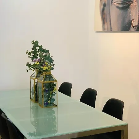 Puente Miraflores Apartment *